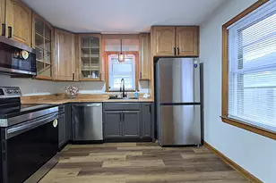 3136 N 77th St, Milwaukee, WI 53222 - Photo 3