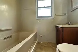 348 S Whiton St, Whitewater, WI 53190 - Photo 17