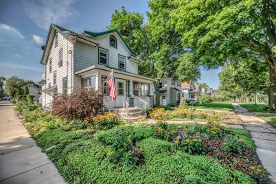 115 W Newhall Ave #113, Waukesha, WI 53186 - Photo 3