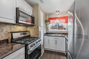 4157 W College Ave, Franklin, WI 53221 - Photo 7