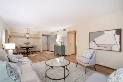 1906 E Shorewood Blvd #153, Shorewood, WI 53211 - Photo 15