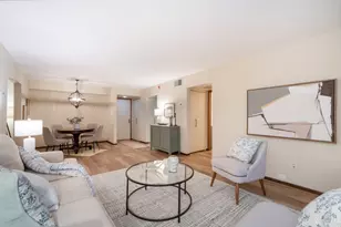 1906 E Shorewood Blvd, Shorewood, WI 53211 - Photo 15