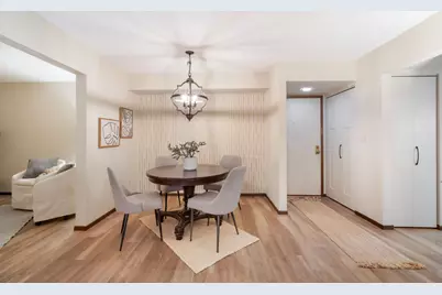 1906 E Shorewood Blvd #153, Shorewood, WI 53211 - Photo 17
