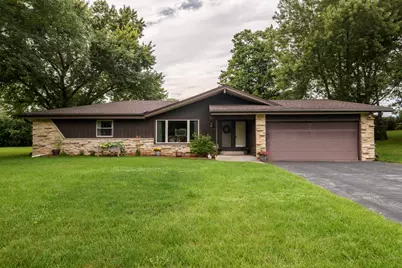 4695  Wessex Dr, Brookfield, WI 53045 - Photo 1