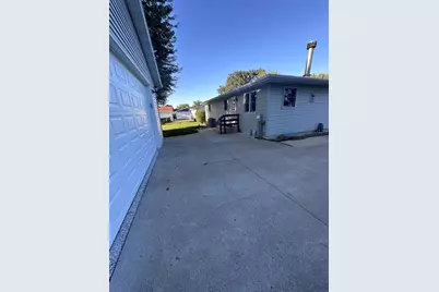 1907  La Crescent Ct, Campbell, WI 54603 - Photo 47