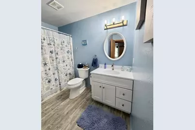 8201  Lexington Pl #7, Pleasant Prairie, WI 53158 - Photo 15