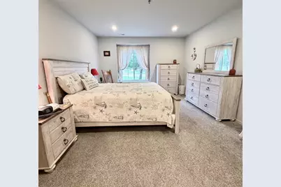 8201  Lexington Pl #7, Pleasant Prairie, WI 53158 - Photo 9