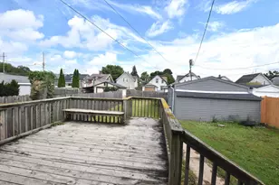 1717 Grange Ave, Racine, WI 53405 - Photo 25