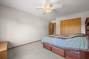 3156 S Toldt Parkway, West Allis, WI 53227 - Photo 27