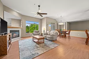 3156 S Toldt Parkway, West Allis, WI 53227 - Photo 37