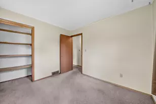 2746 Saemann Ave, Sheboygan, WI 53081 - Photo 11