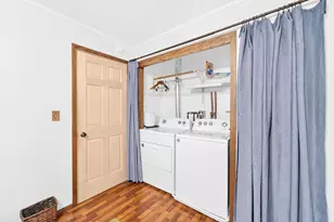 4936 Deerwood Dr, Racine, WI 53406 - Photo 21