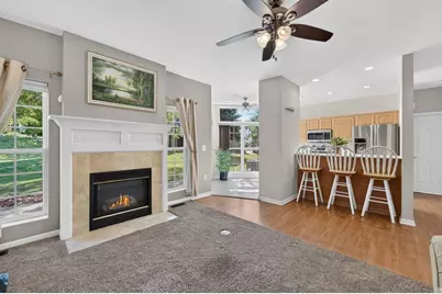 9056 W Elm Ct #C, Franklin, WI 53132 - Photo 3