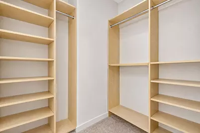 102 N Water St #208, Milwaukee, WI 53202 - Photo 9