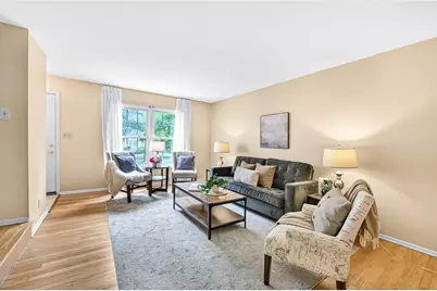 2109 N 70th St #2111, Wauwatosa, WI 53213 - Photo 5