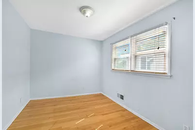 2109 N 70th St #2111, Wauwatosa, WI 53213 - Photo 21