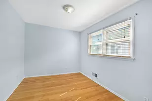 2109 N 70th St, Wauwatosa, WI 53213 - Photo 21