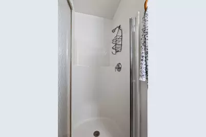 401 W Aspen Dr #1, Oak Creek, WI 53154 - Photo 37
