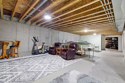 1017  Durango Dr, Hartford, WI 53027 - Photo 25