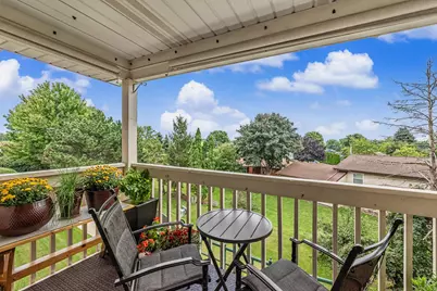 1992  Parknoll Ln, Port Washington, WI 53074 - Photo 7
