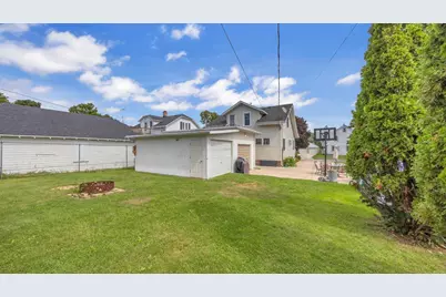 2012 N 19th St, Sheboygan, WI 53081 - Photo 3