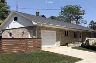 1504 Philippen St, Manitowoc, WI 54220 - Photo 1