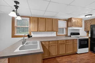 300 James St, Slinger, WI 53086 - Photo 15
