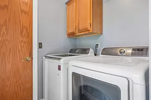 4441 S 116th St, Greenfield, WI 53228 - Photo 19