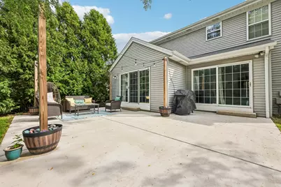 4441 S 116th St, Greenfield, WI 53228 - Photo 37