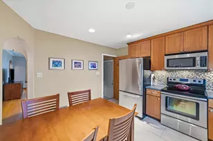 2723 S 46th St, Milwaukee, WI 53219 - Photo 7