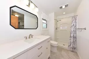 W208N16471 St Andrews Ct, Jackson, WI 53037 - Photo 13