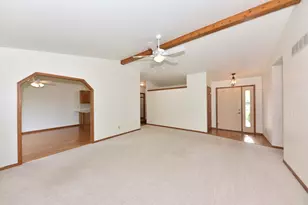 W208N16471 St Andrews Ct, Jackson, WI 53037 - Photo 3