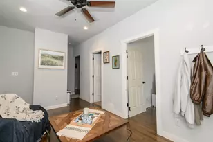 1424 S 79th St, West Allis, WI 53214 - Photo 3