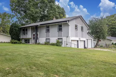 3008  Sunrise Dr, Richfield, WI 53033 - Photo 1