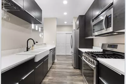 1905 N Water St #409, Milwaukee, WI 53202 - Photo 13