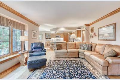 N41W27751  Ishnala Trl, Pewaukee, WI 53072 - Photo 7