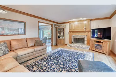 N41W27751  Ishnala Trl, Pewaukee, WI 53072 - Photo 5