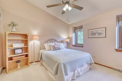 N41W27751  Ishnala Trl, Pewaukee, WI 53072 - Photo 19