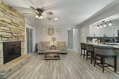 545  4 1/2 Mile Rd, Racine, WI 53402 - Photo 3