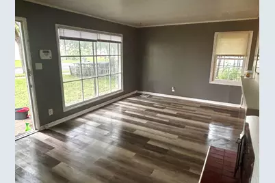 5657 N 58th St, Milwaukee, WI 53218 - Photo 7