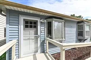 2818 S 71st St, Milwaukee, WI 53219 - Photo 7