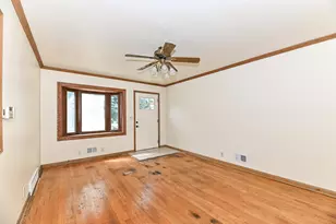 2818 S 71st St, Milwaukee, WI 53219 - Photo 11