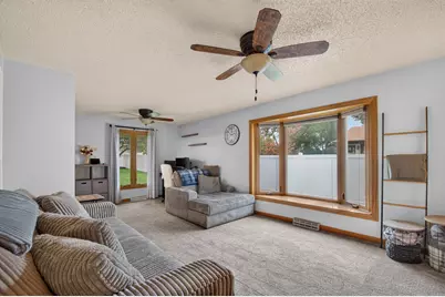 650  Meadow Ln, Burlington, WI 53105 - Photo 3
