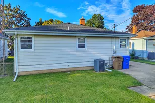 1807 28th St, Kenosha, WI 53140 - Photo 13