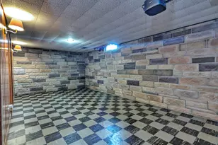 1807 28th St, Kenosha, WI 53140 - Photo 37