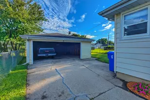 1807 28th St, Kenosha, WI 53140 - Photo 7