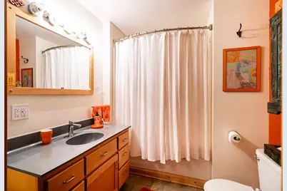 904 E Pearson St #104, Milwaukee, WI 53202 - Photo 21