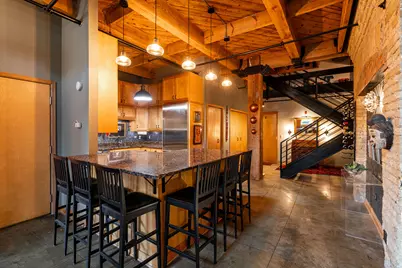 904 E Pearson St #104, Milwaukee, WI 53202 - Photo 7