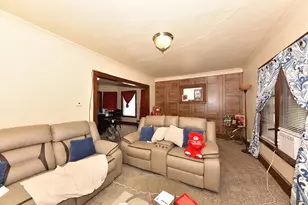 2432 N 45th St, Milwaukee, WI 53210 - Photo 17