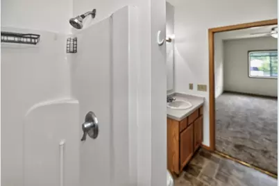 140 W Commerce Blvd #311, Slinger, WI 53086 - Photo 19
